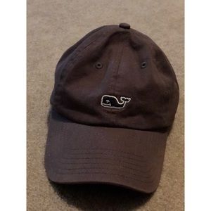 Lightly worn grey Vineyard Vines baseball hat